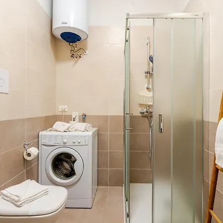 Apartament Vch Vatican Charming House *